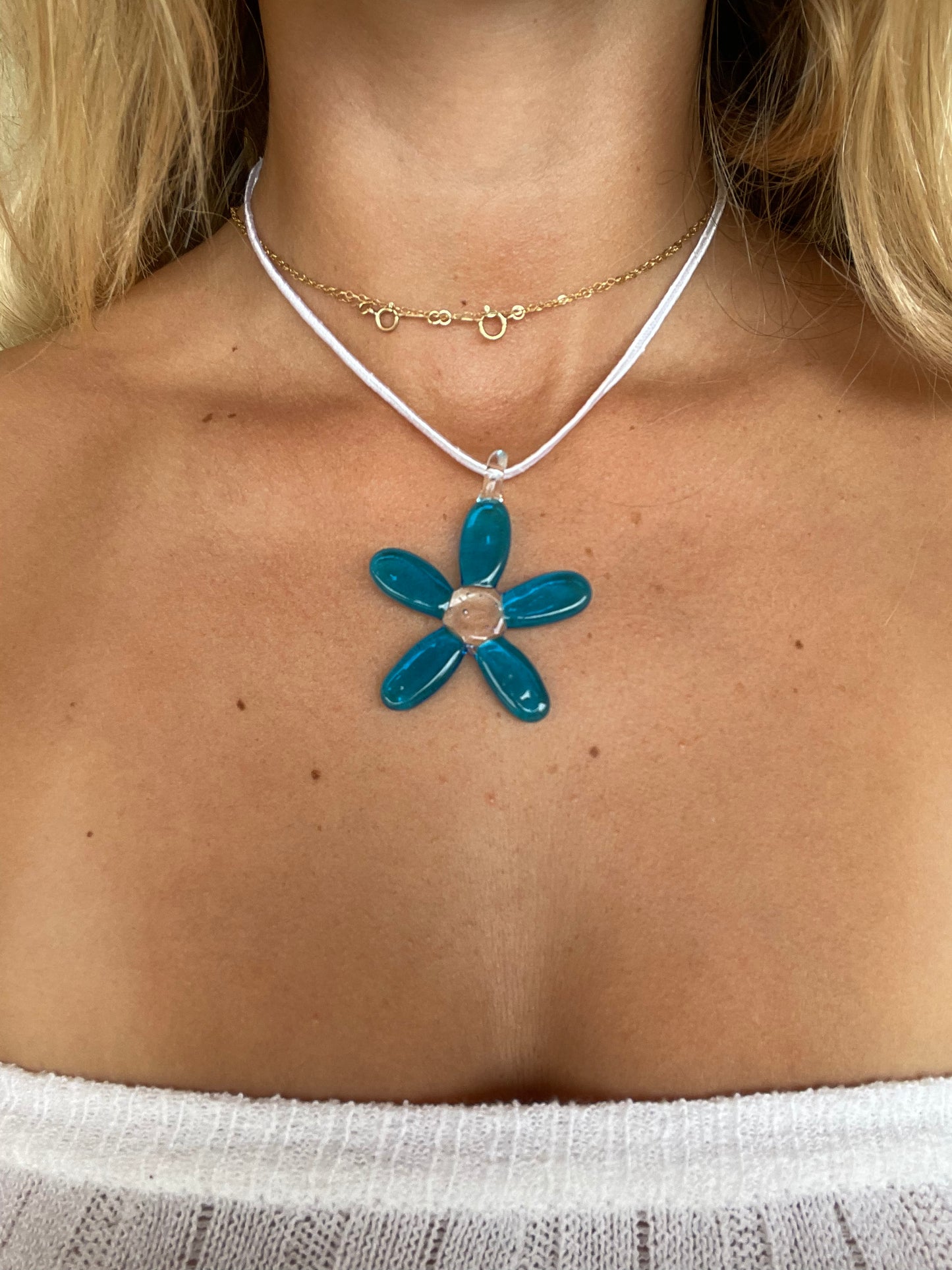 Daisy Pendant Necklace | Aqua